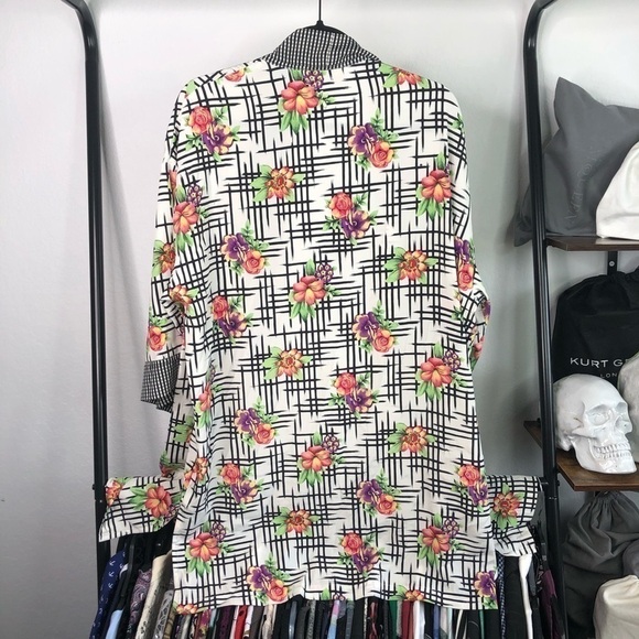 𝅺vintage Victoria’s Secret Gold Label Floral Crosshatch Kimono Robe - Picture 4 of 7